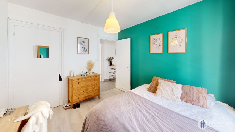 Appartement 4 pièces 68 m² · à Chambéry · 68 m² · 120 000 €